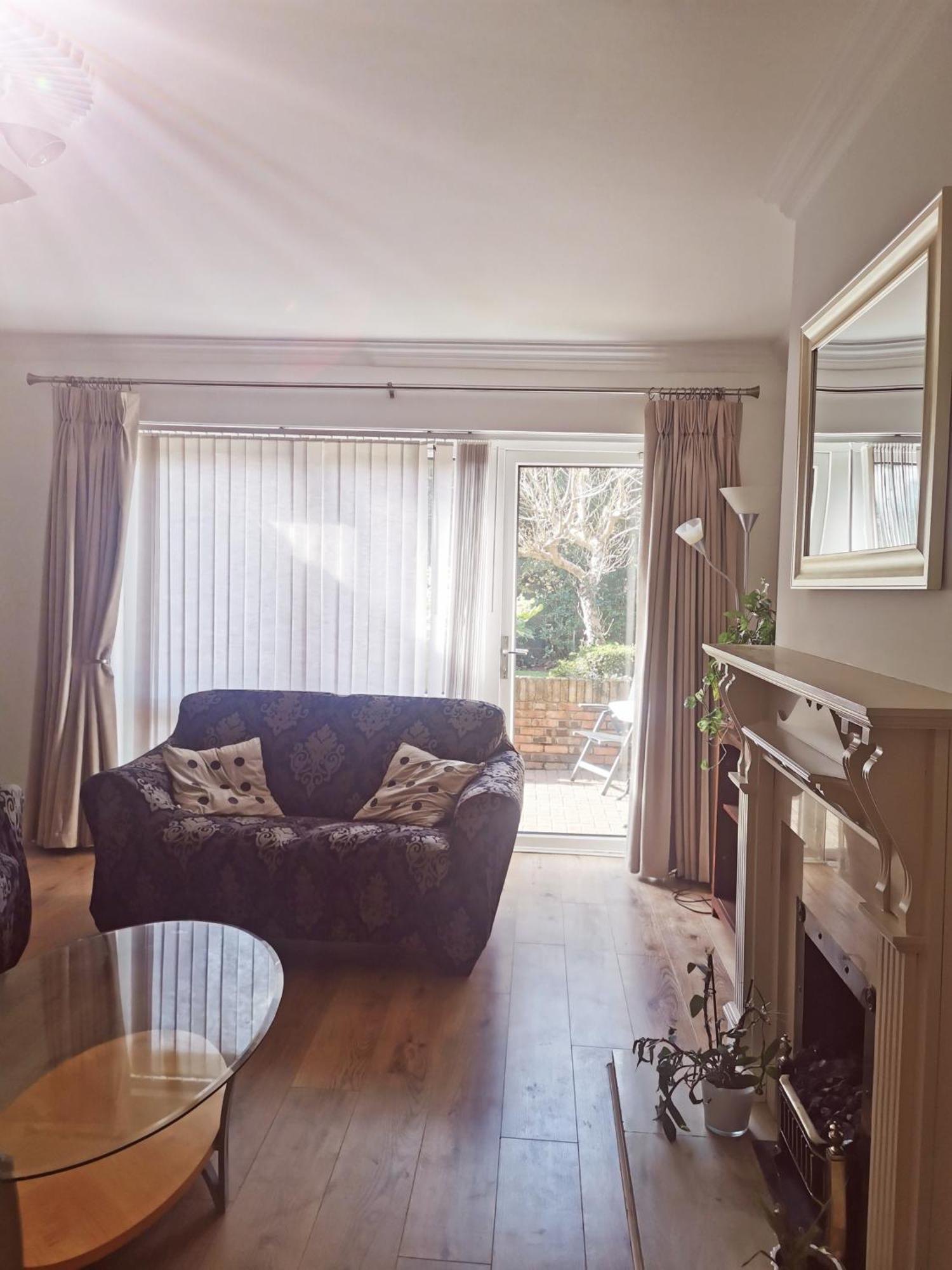 Accommodatie bij particulieren Single In Charming With The Terrace And The Cat In Sandymount *